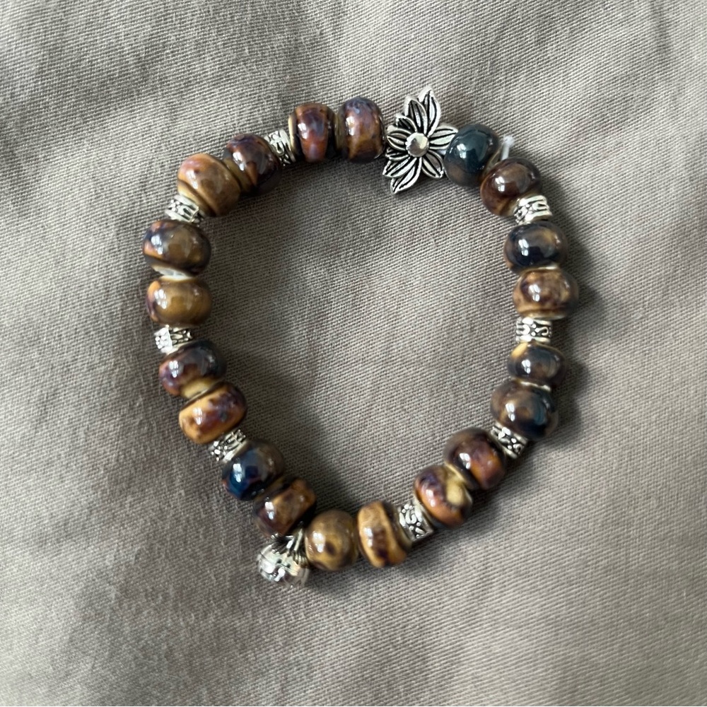 Bead Stretch Bracelet with Silver Flower Accent